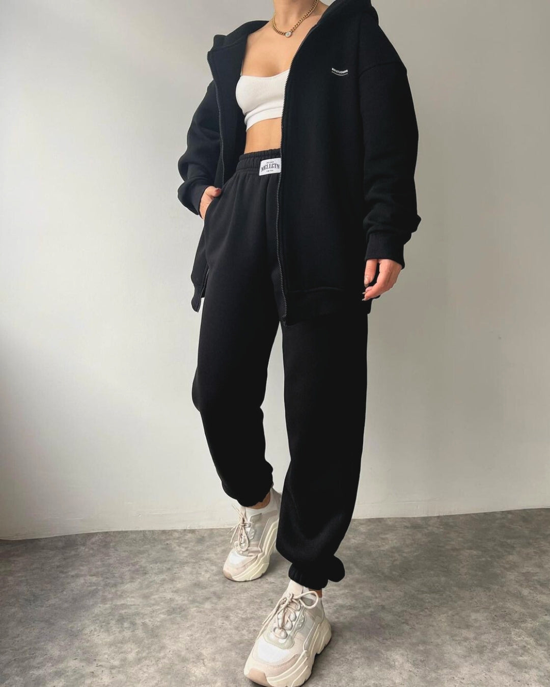 Helena Hoodie (+ FREE JOGGERS)