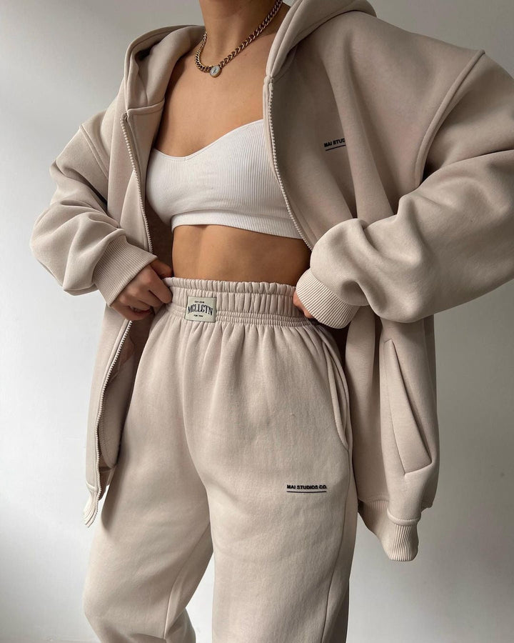 Helena Hoodie (+ FREE JOGGERS)